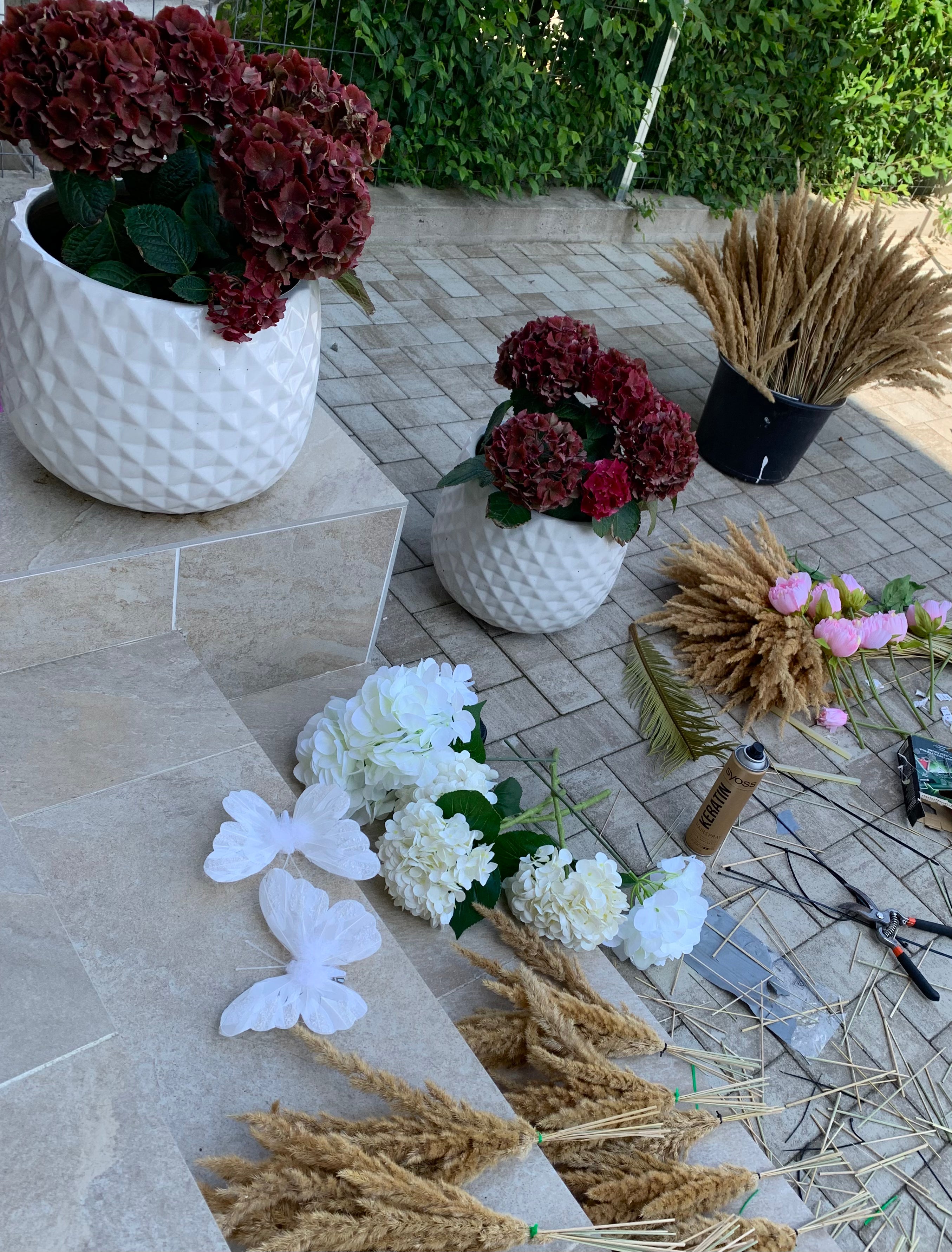 Floral arch execution